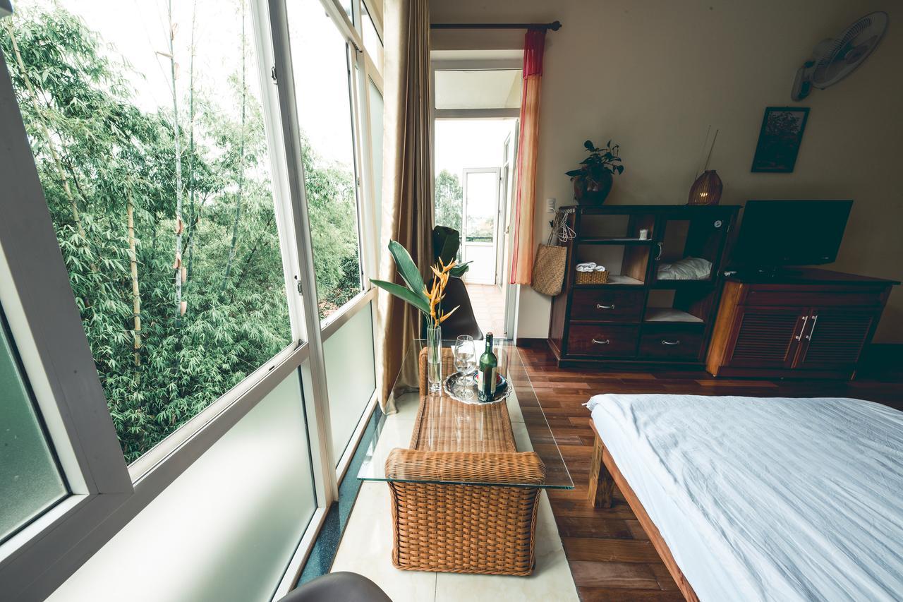 The Hillside Homestay Hue Exterior photo